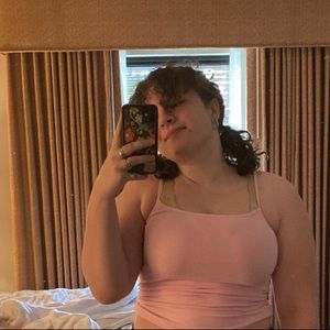 Meet your Posher, Alyssa